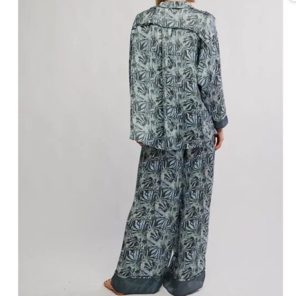 Free People Dreamy Days Pajama Set in Seafoam Combo in Various NWT $98R - Picture 3 of 4